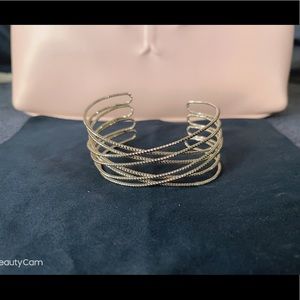 Blue Ruby - Bracelet